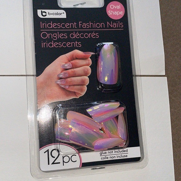 Press on Fashion Nails - Picture 1 of 2